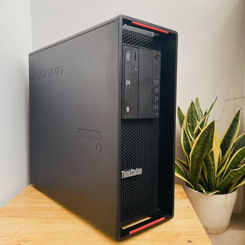 Máy trạm đồ họa Lenovo ThinkStation P500 Workstation