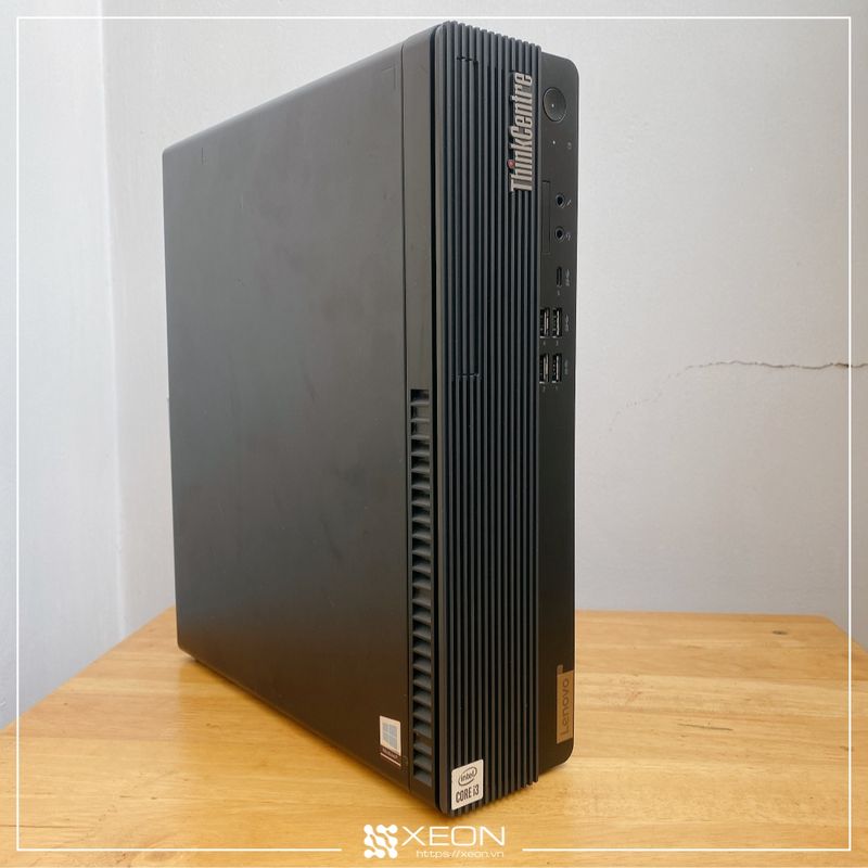 lenovo-thinkcenter-m70s-2.jpg