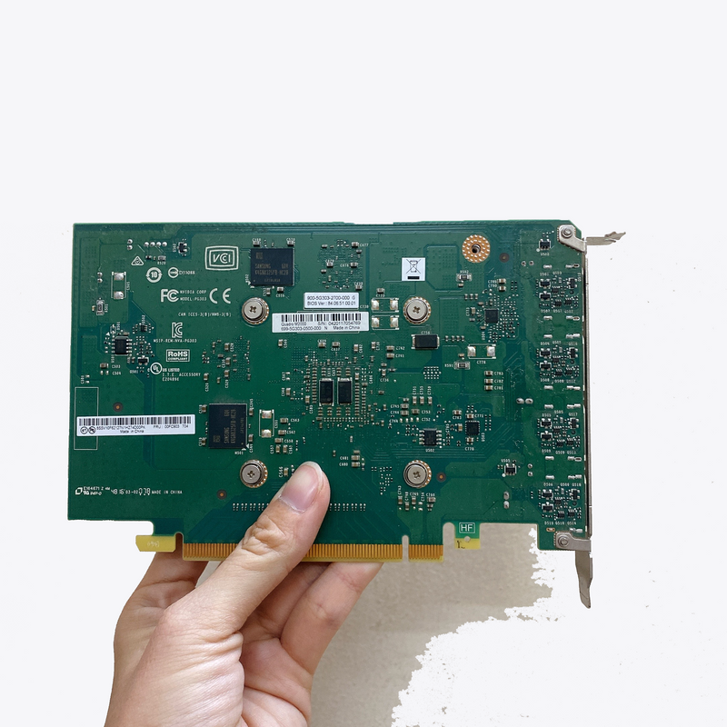 quadro-m2000-2.png