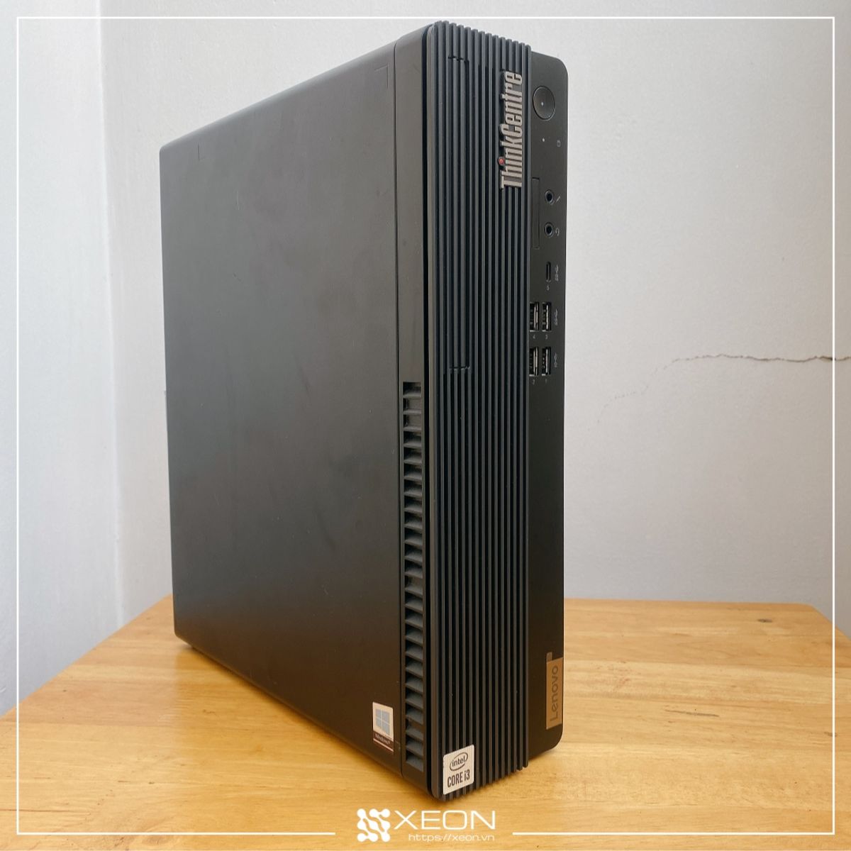 lenovo-thinkcenter-m70s-2.jpg