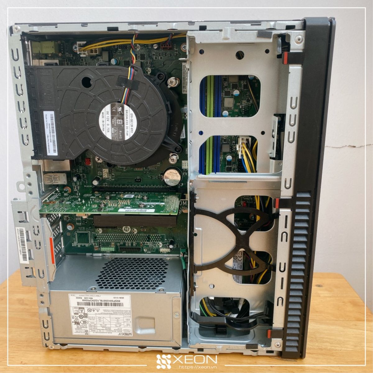 lenovo-thinkcenter-m70s-3.jpg